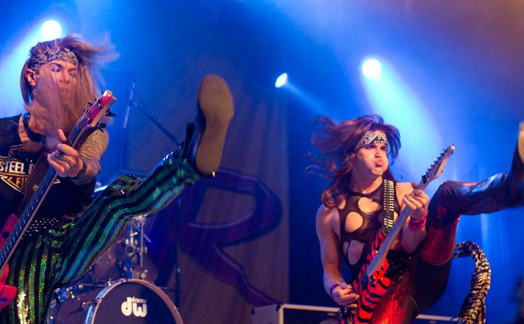 suuri penis klubi